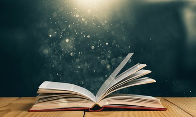 沉木放在鱼缸里水发黄怎么办