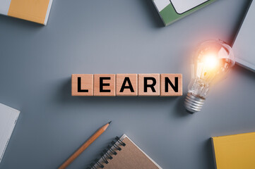 沉木放在鱼缸里水发黄怎么办