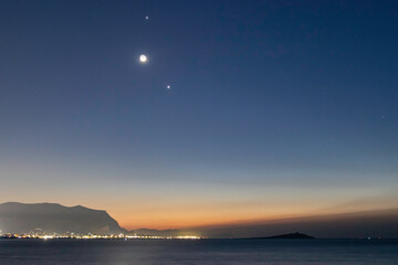 大货车刹车片着火火了怎么办