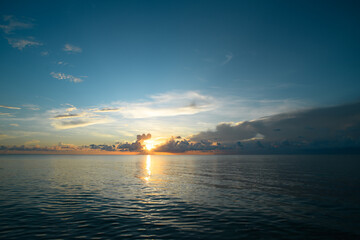 五菱之光离合器踩着重怎么办